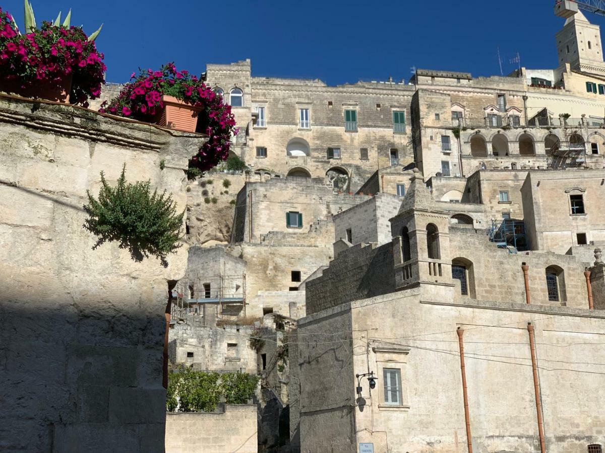 L' Alba Sulla Murgia Matera Exteriér fotografie